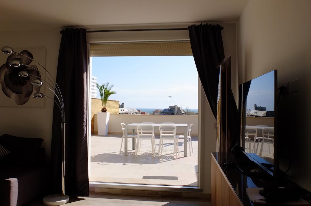 Апартаменты Attico Al Mare Лидо-ди-Остия Экстерьер фото